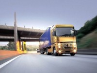 Каким международным перевозчикам грузов доверяет заказчик больше всего