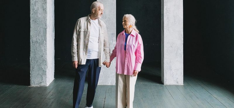 Rate Dating: Pros, Cons, and Tips for Success